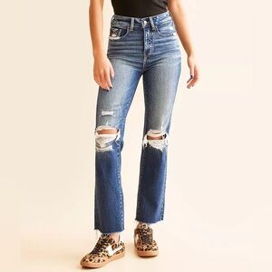 BUCKLE BLACK Cropped Straight Stretch Dark Wash Distressed Jean Sz 6/28